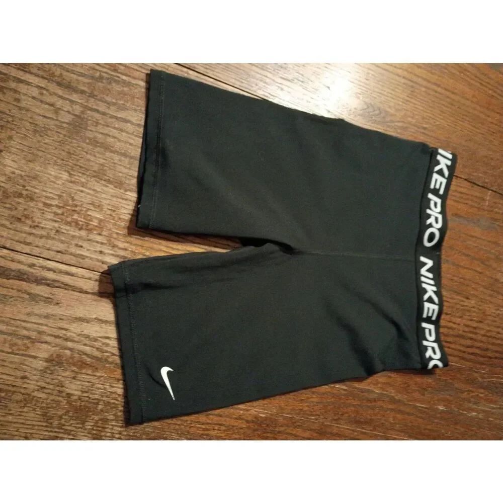 Small Nike Pro Black Athletic Athleisure Casual Workout Gym Shorts Pull On